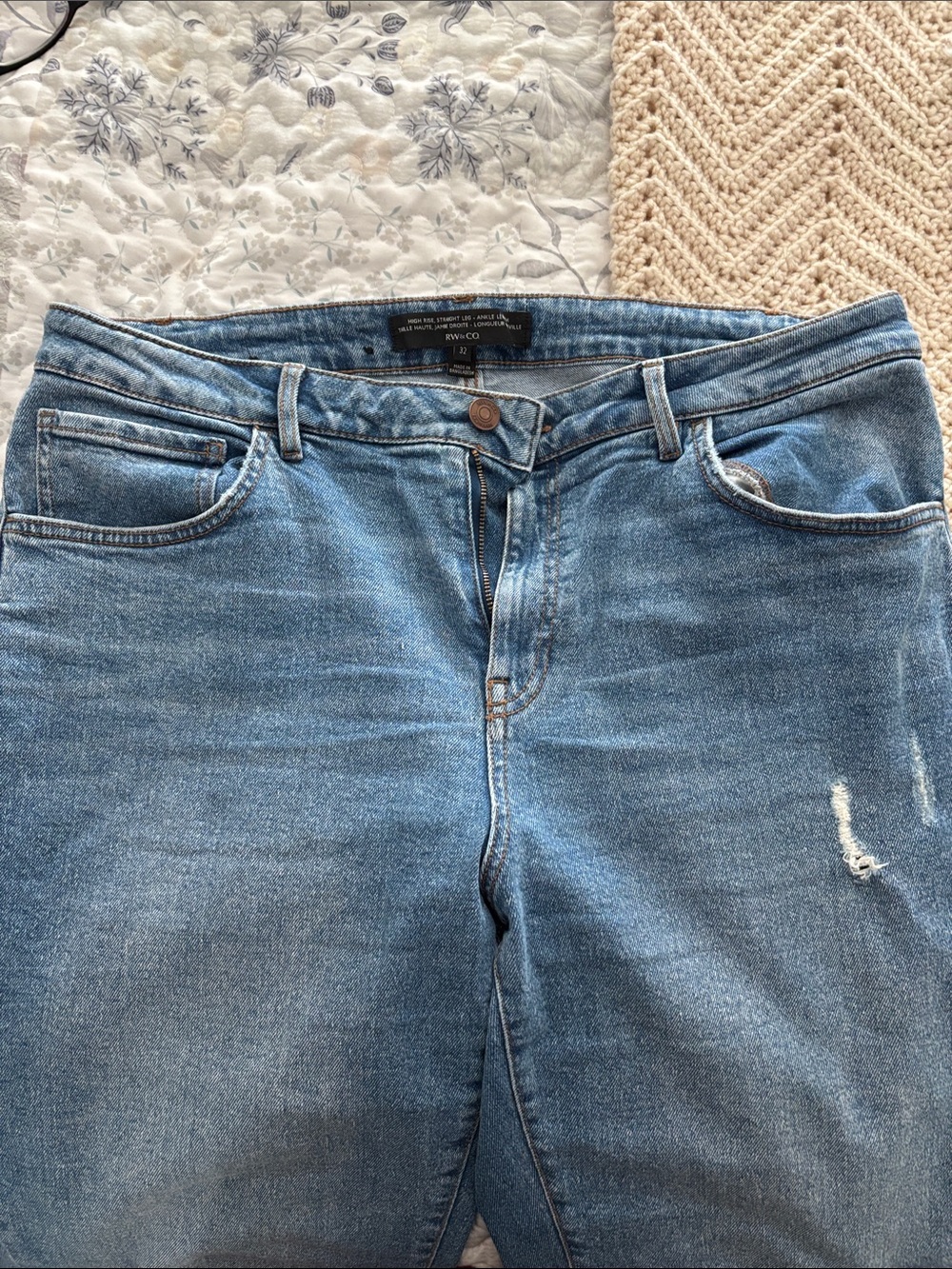 RW and Co Women's Boyfriend Jeans - Light Blue Washed Denim
